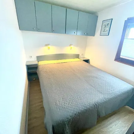 Holiday home Fewo-krone *